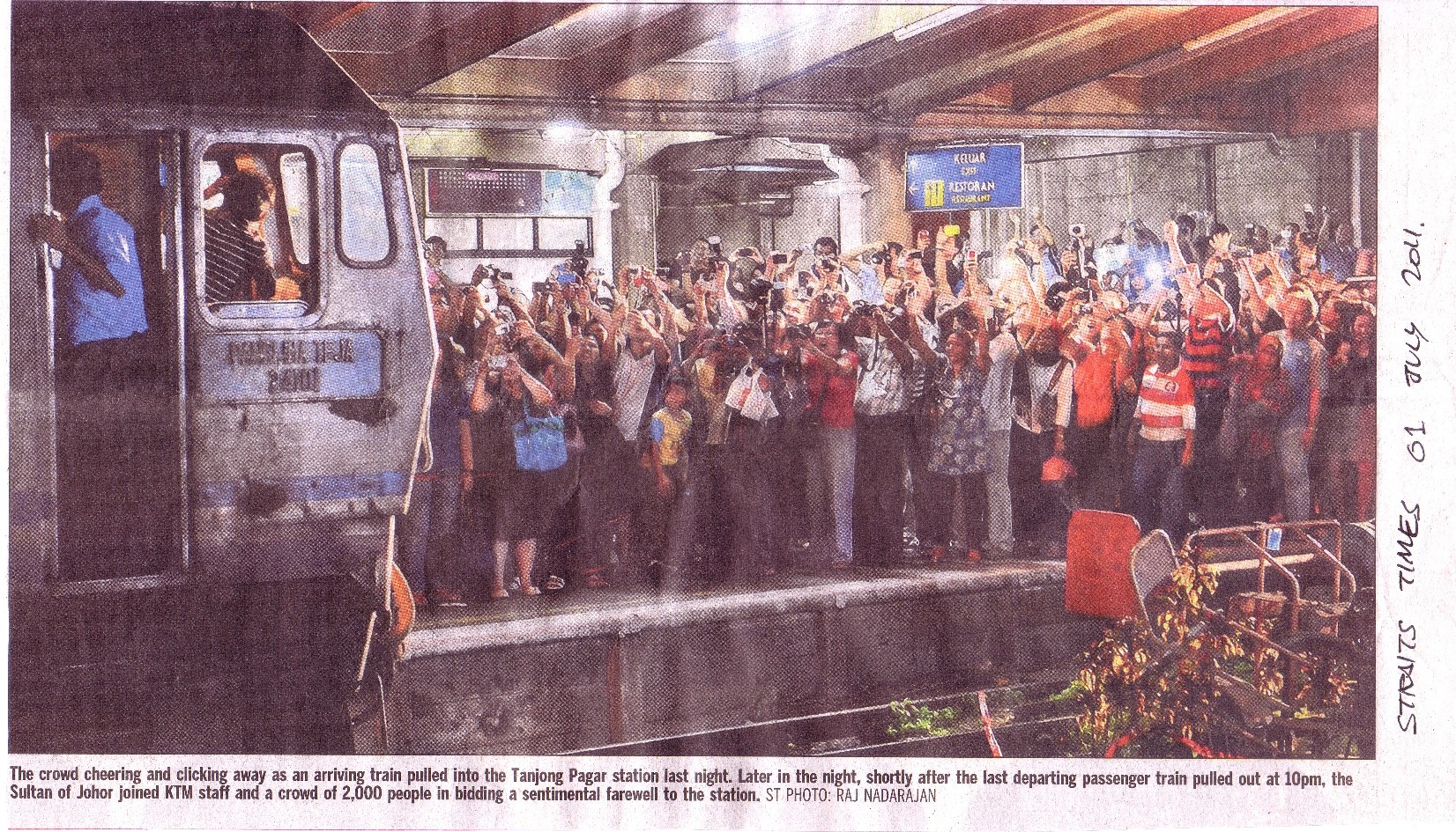 Last Express Rakyat into Tanjong Pagar