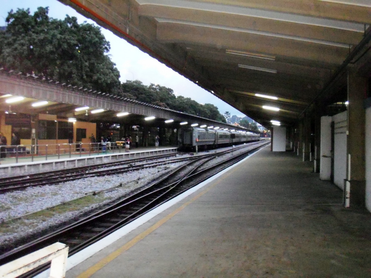 The Last ER2 at Tanjong Pagar Platform 2